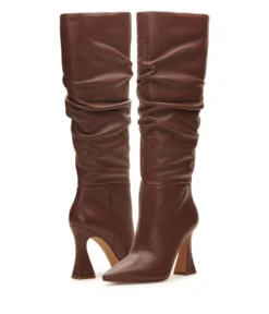 Vince Camuto Alinkay